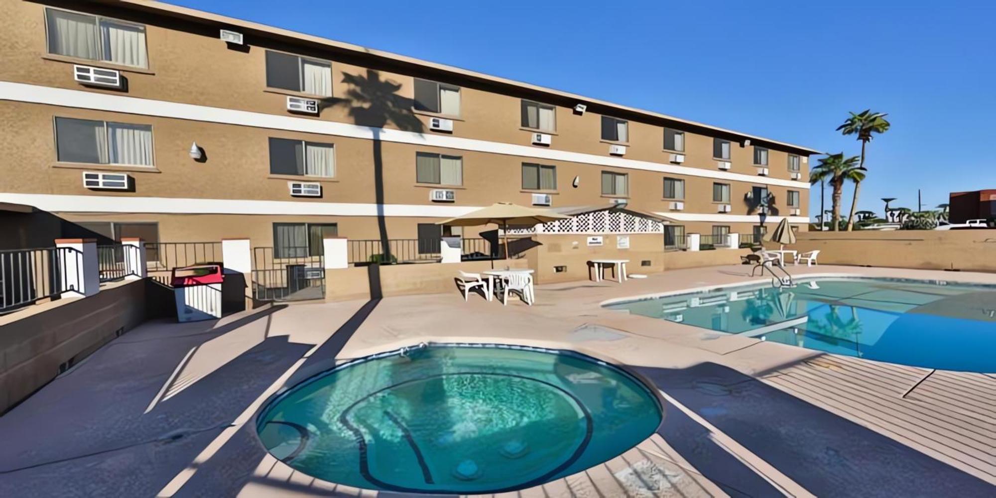 Super 8 By Wyndham Lake Havasu City Exterior photo
